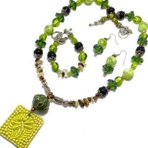 Handmade Jewelry Set  by Surdigirl - Dragonfly Pendant, Lampwork, Citrine